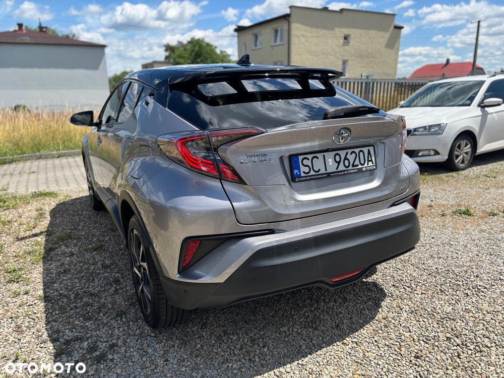 Toyota C-HR 1.2 T Dynamic CVT 4x4 - 17