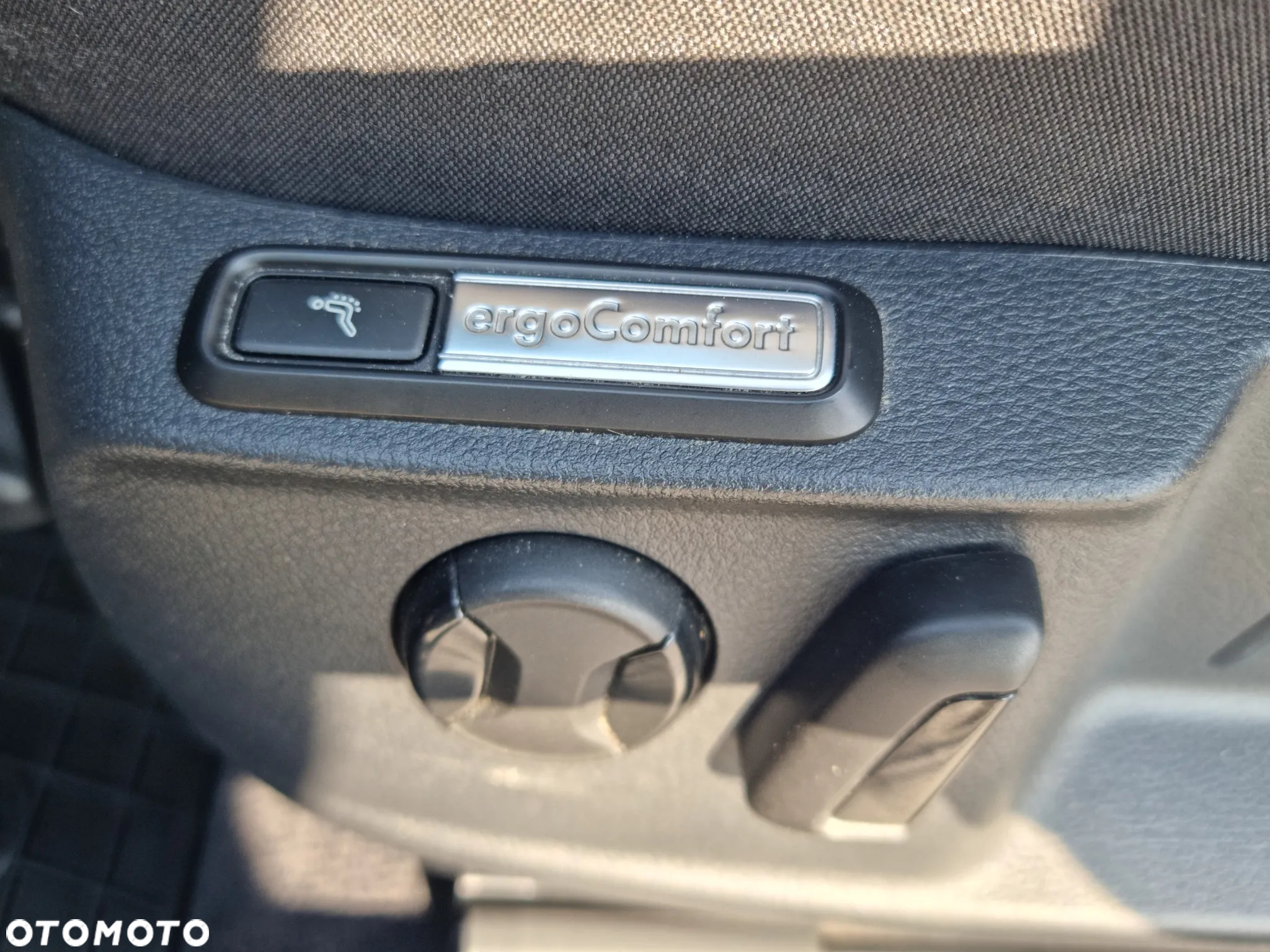 Volkswagen Passat 2.0 TDI BMT Comfortline DSG - 20