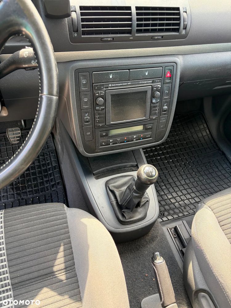 Volkswagen Sharan 2.0 TDI Comfortline - 5