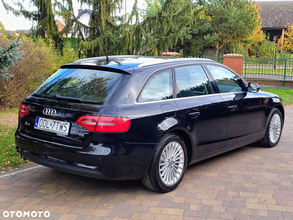 Audi A4 Avant 2.0 TDI DPF Ambiente - 4