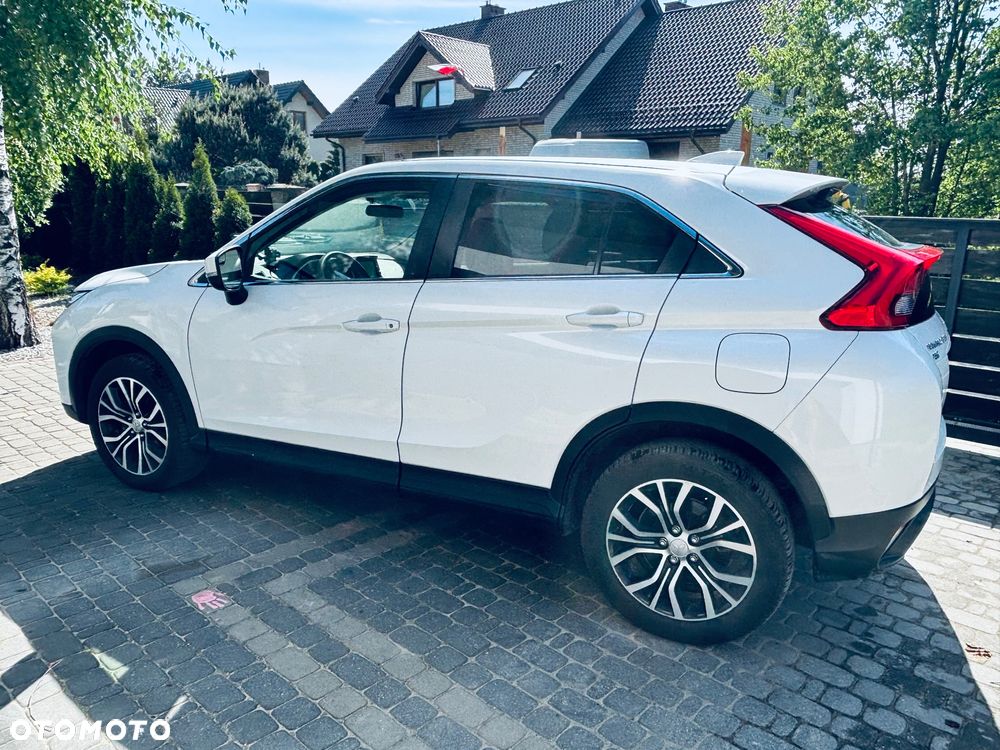 Mitsubishi Eclipse Cross - 18