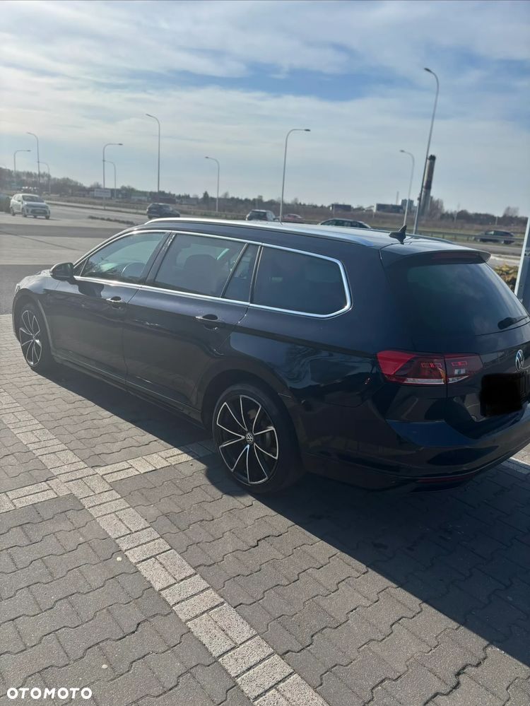 Volkswagen Passat - 5