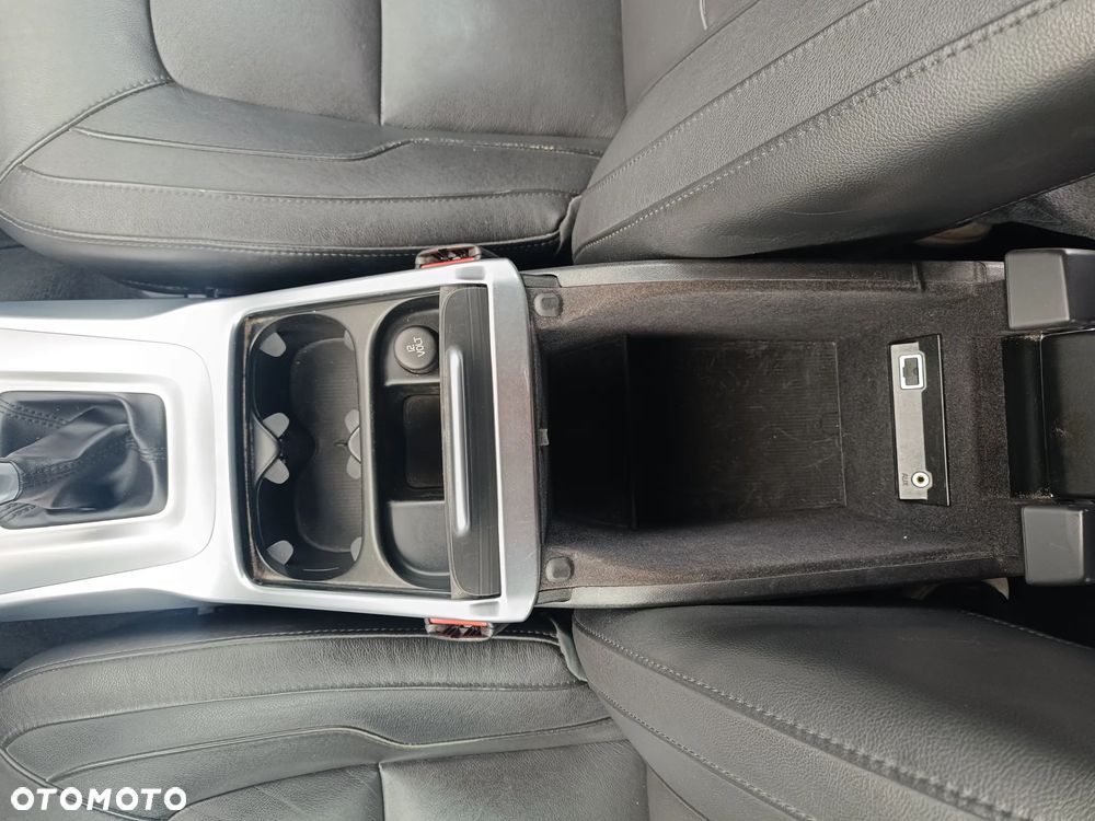 Volvo V70 D4 Summum - 23