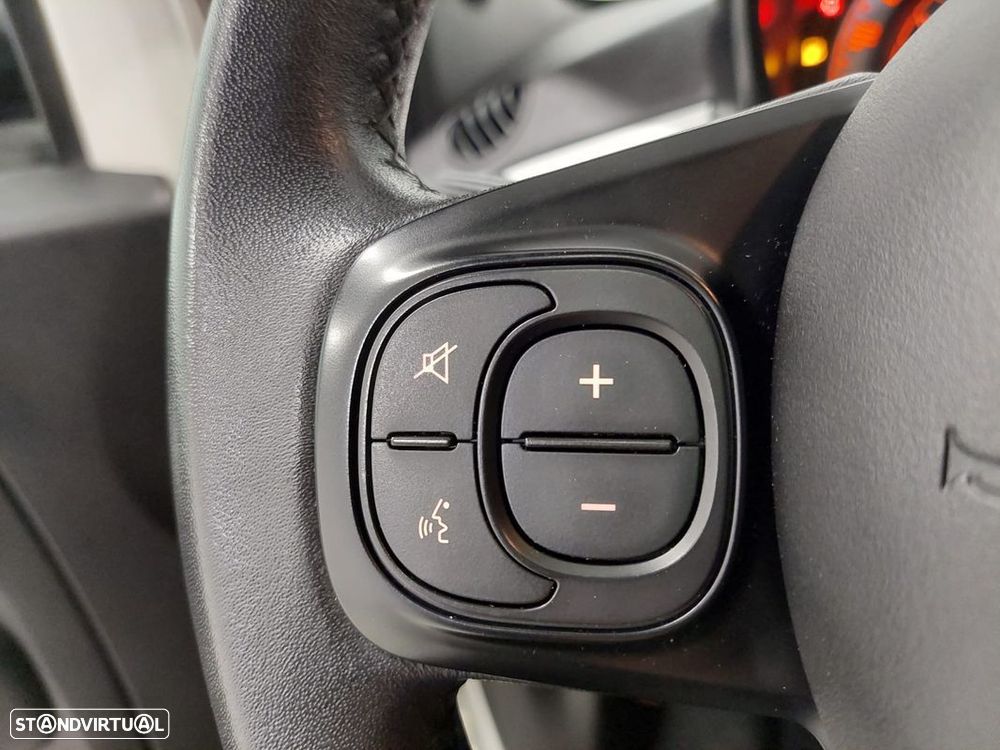 Fiat 500 1.0 Hybrid Connect - 13