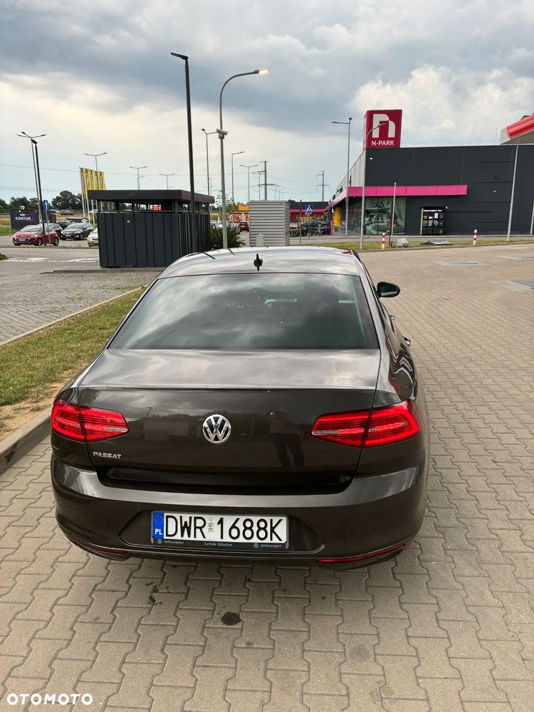 Volkswagen Passat 2.0 TDI BMT Comfortline DSG7 - 10