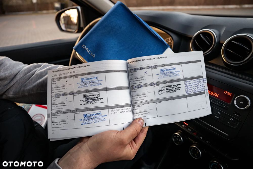 Dacia Duster 1.6 SCe Comfort - 26