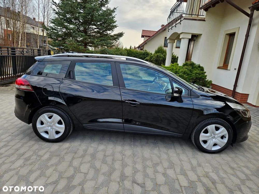 Renault Clio - 9
