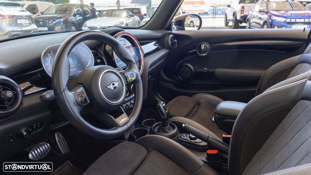 MINI Cabrio Cooper Premium JCW Auto - 5