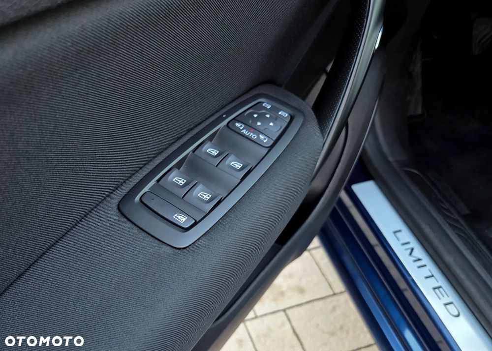 Renault Megane 1.5 Blue dCi Limited - 19