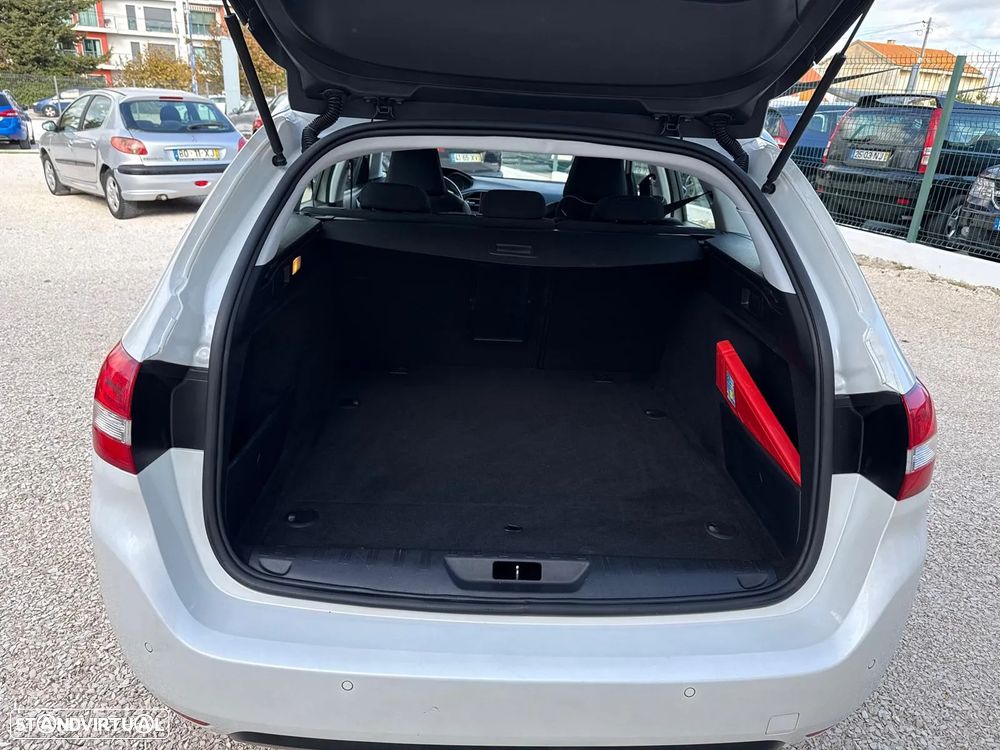 Peugeot 308 BlueHDi FAP 130 EAT6 Stop & Start Active - 6