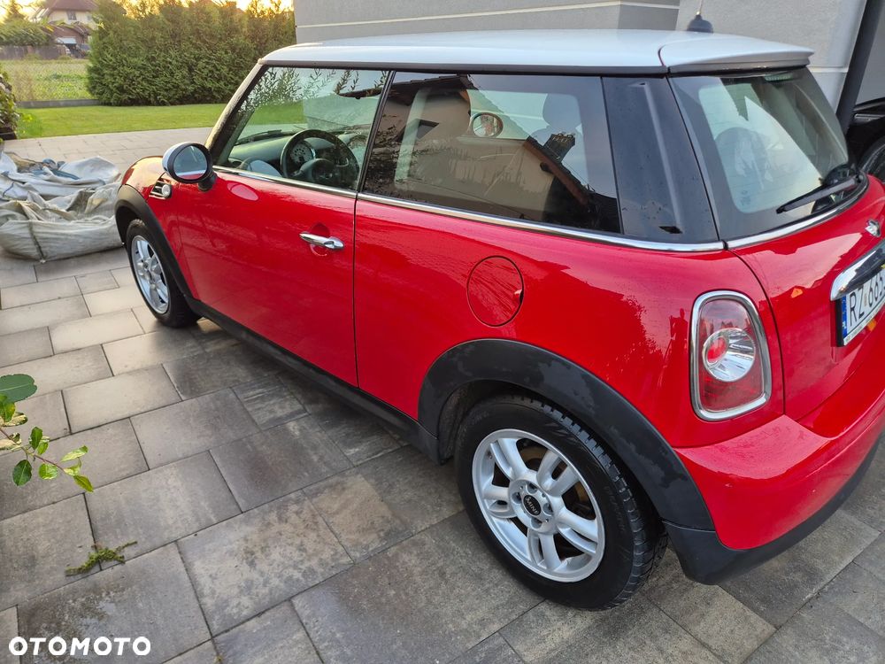 MINI ONE Standard - 4