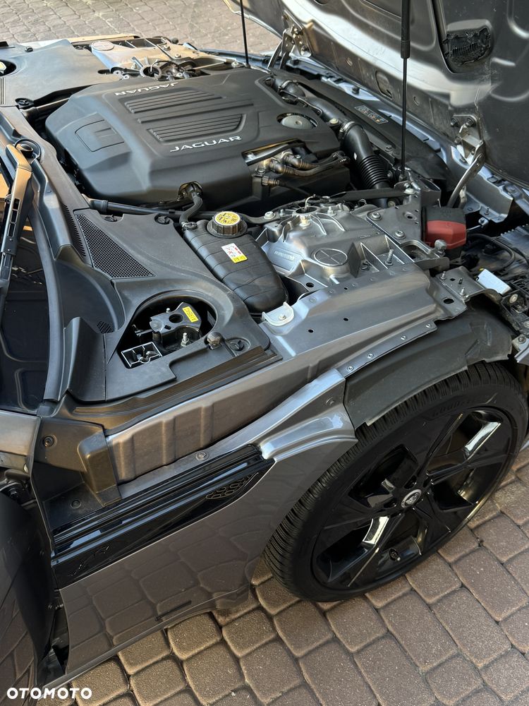 Jaguar F-Type P450 AWD 75 - 16
