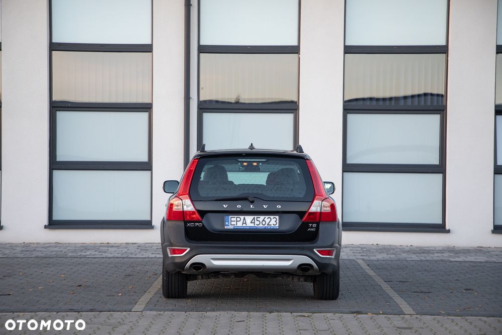 Volvo XC 70 - 9