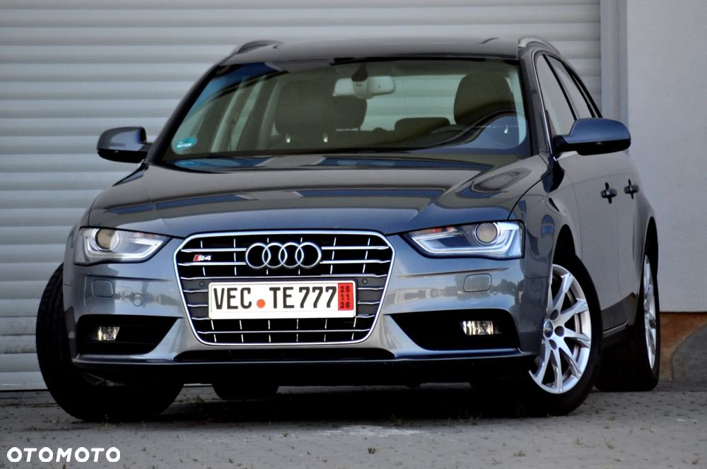 Audi A4 Avant 2.0 TDI S tronic quattro - 1