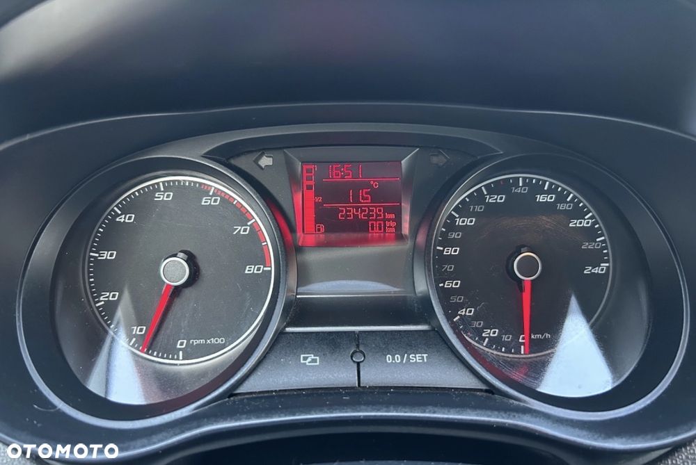 Seat Ibiza SC 1.4 16V Style - 15