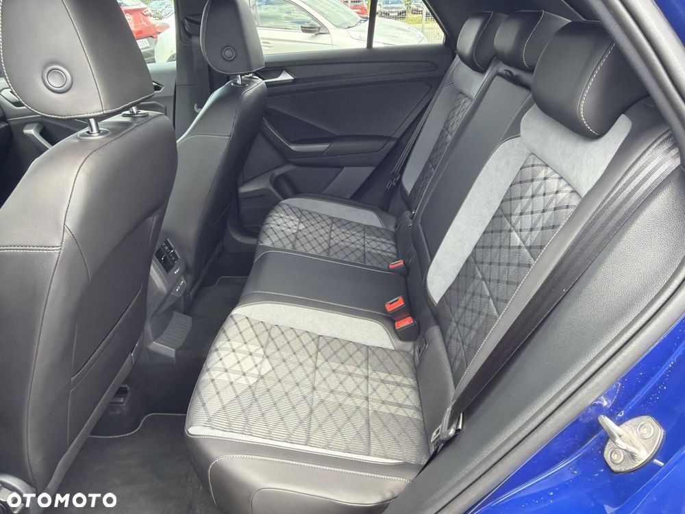 Volkswagen T-Roc 1.5 TSI R-Line DSG - 17