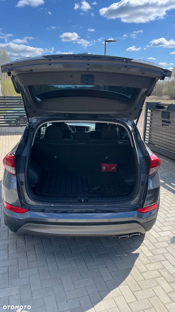 Hyundai Tucson 2.0 CRDI 2WD Style - 7