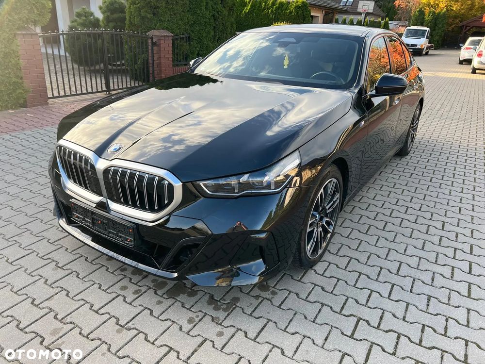 BMW Seria 5 - 10