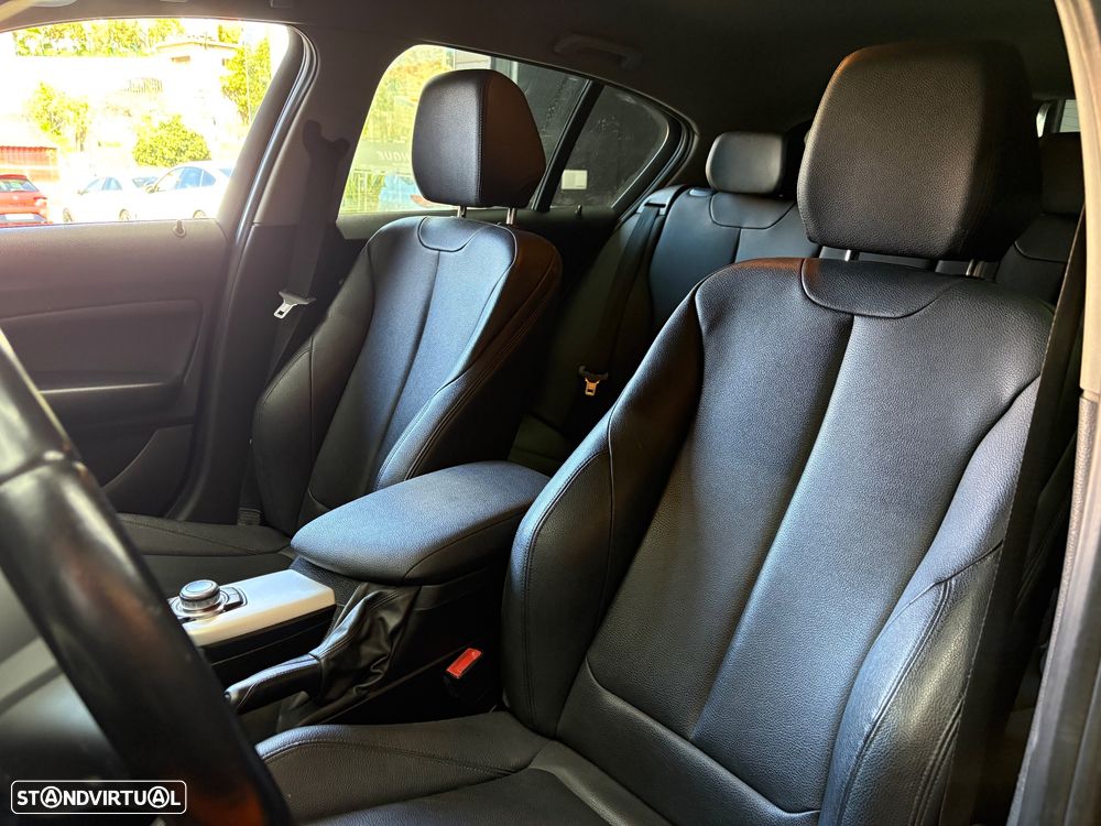 BMW 116 d Sport Line - 34