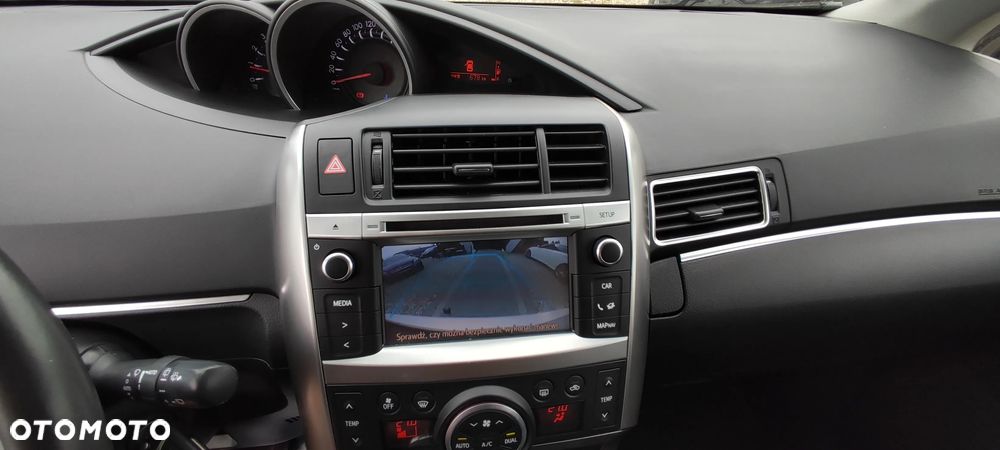 Toyota Verso 1.6 D-4D 7-Sitzer Start/Stop Skyview Edition - 31