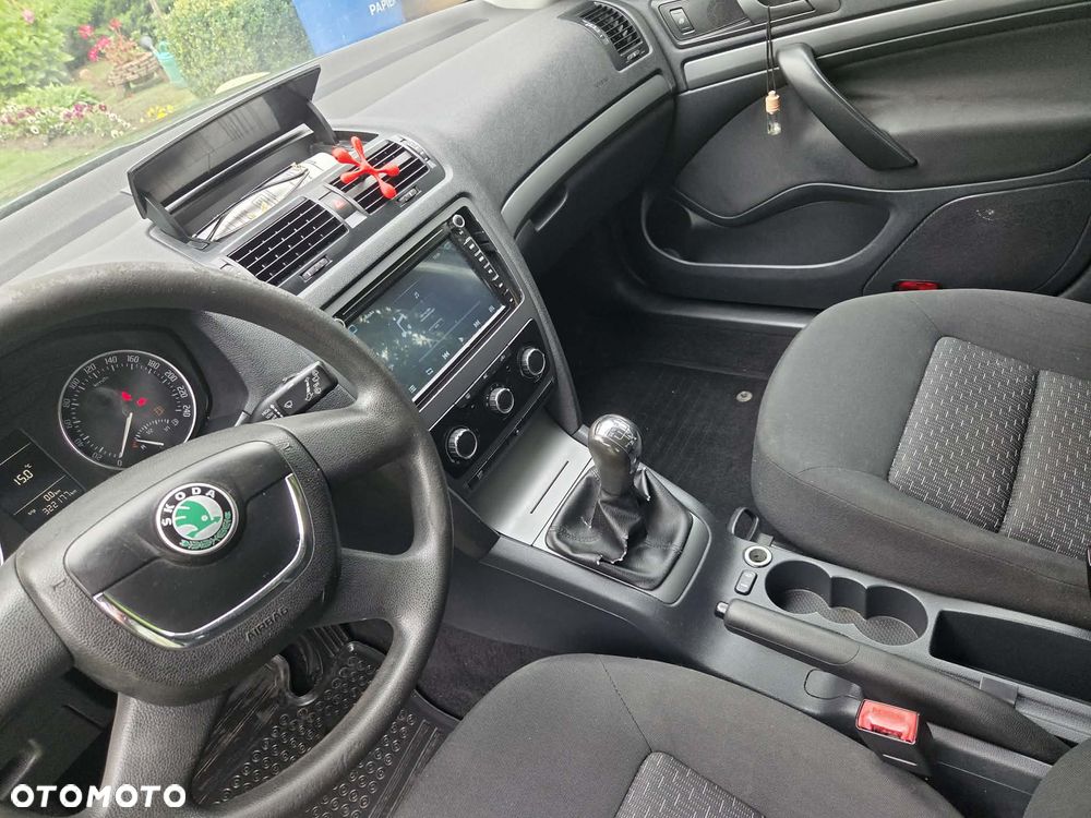 Skoda Octavia - 8