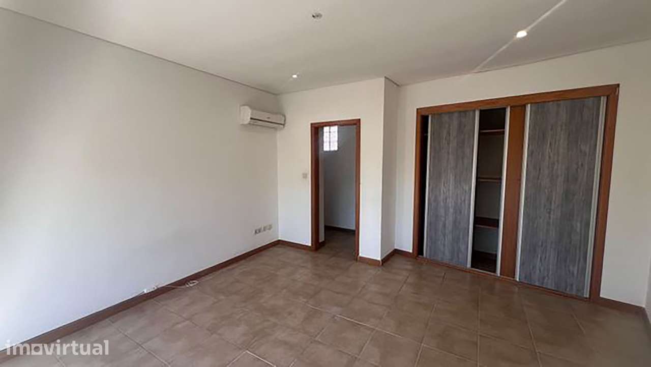 Moradia T1 - Amares - Grande imagem: 2/10
