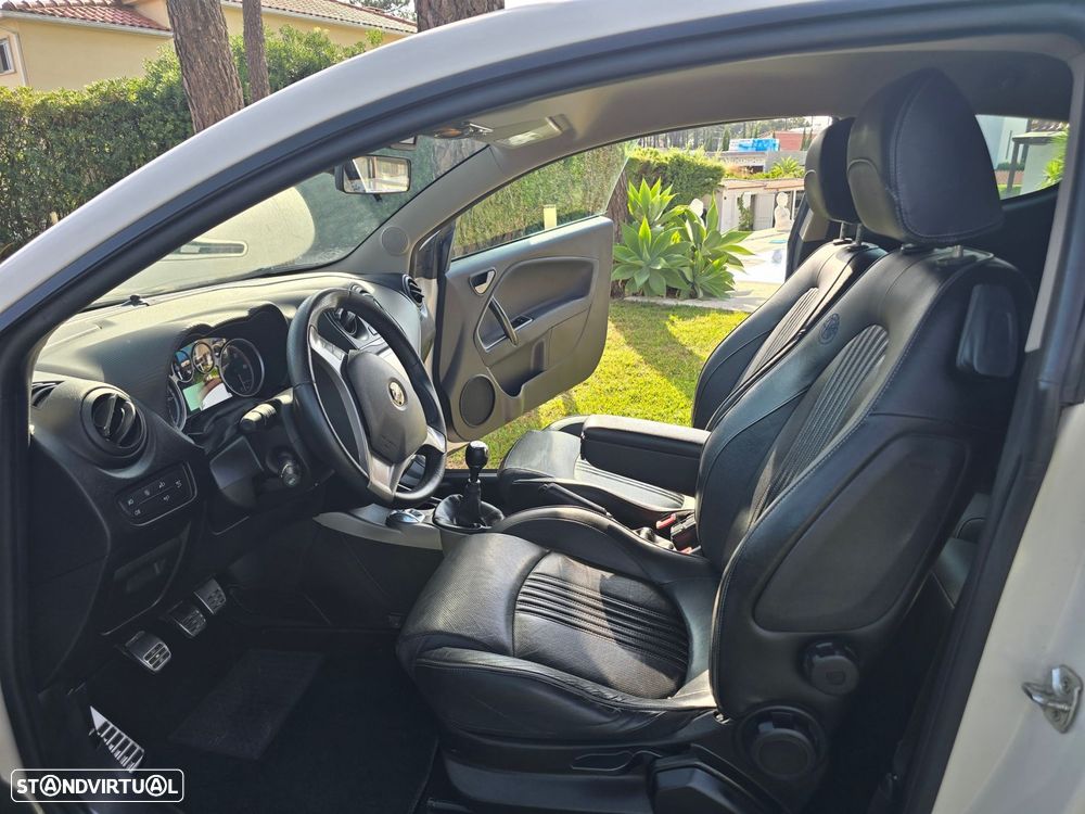 Alfa Romeo MiTo 1.3 JTDM Distinctive - 11