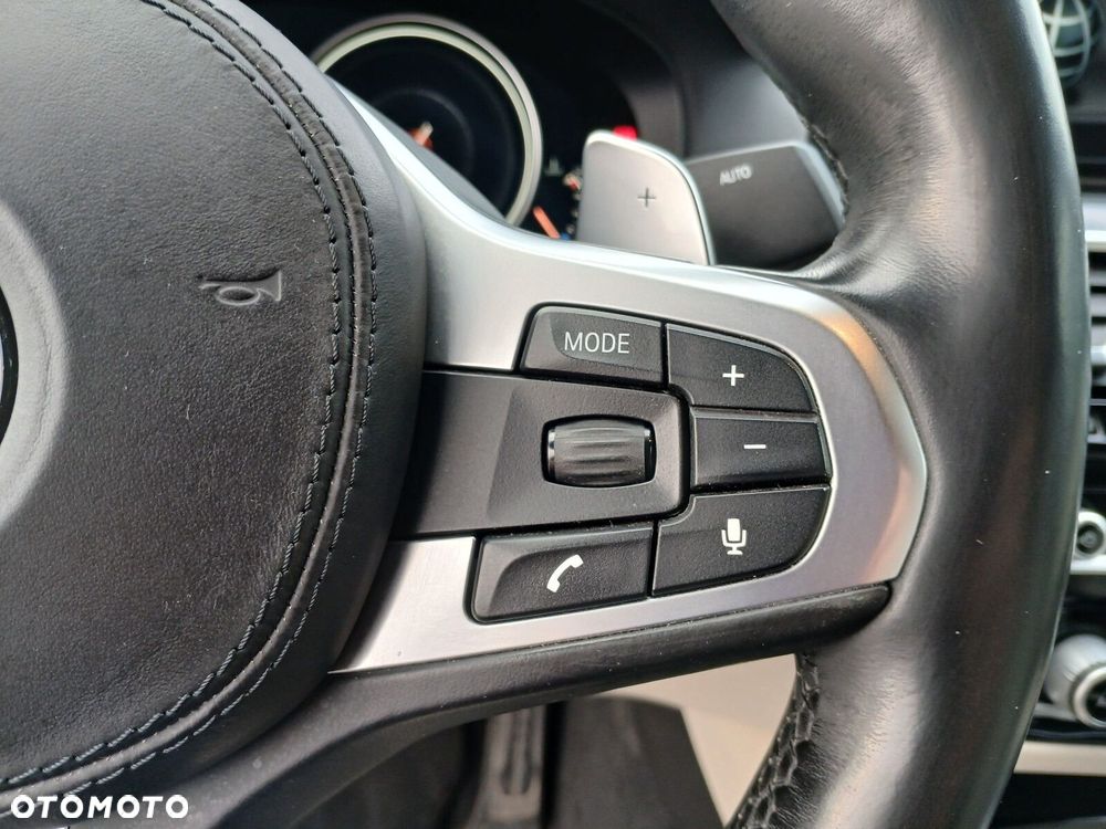 BMW Seria 5 540i xDrive M Sport sport - 15