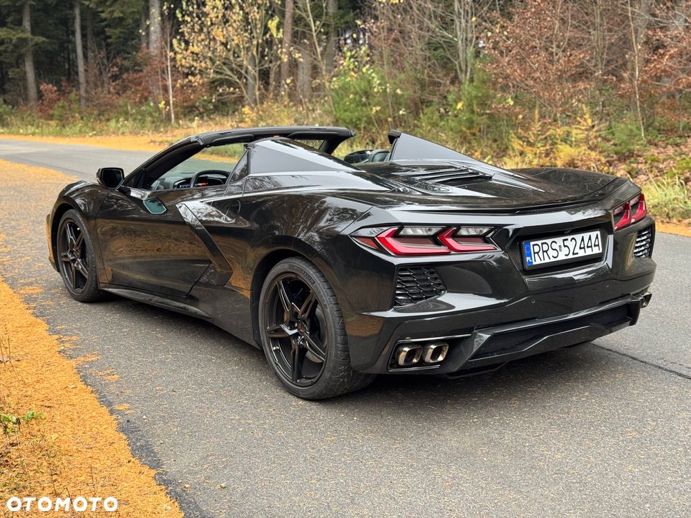 Chevrolet Corvette - 1