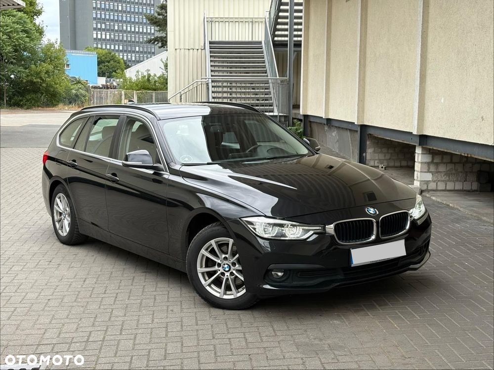 BMW Seria 3 320d MHEV Luxury Line - 1