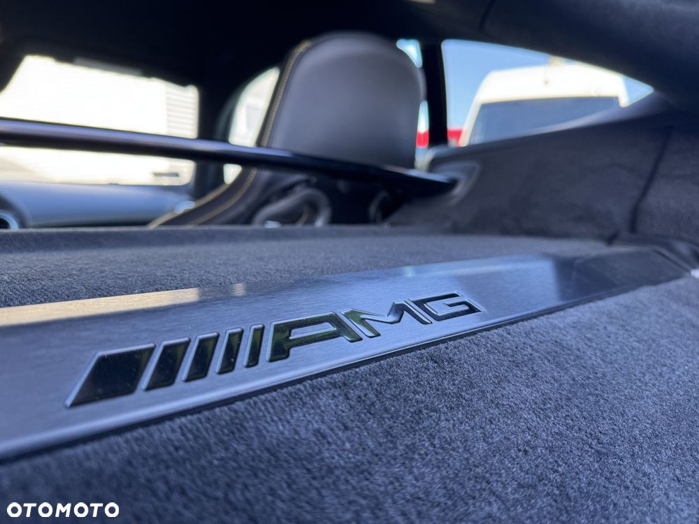 Mercedes-Benz AMG GT - 19