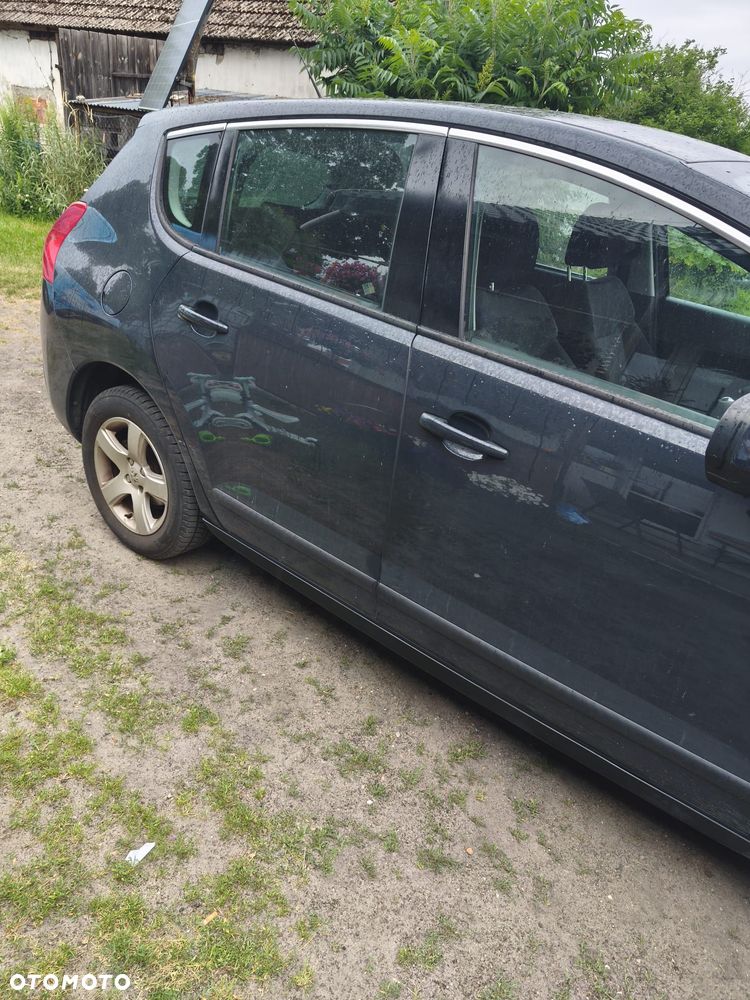 Peugeot 3008 1.6 HDi Trendy - 9