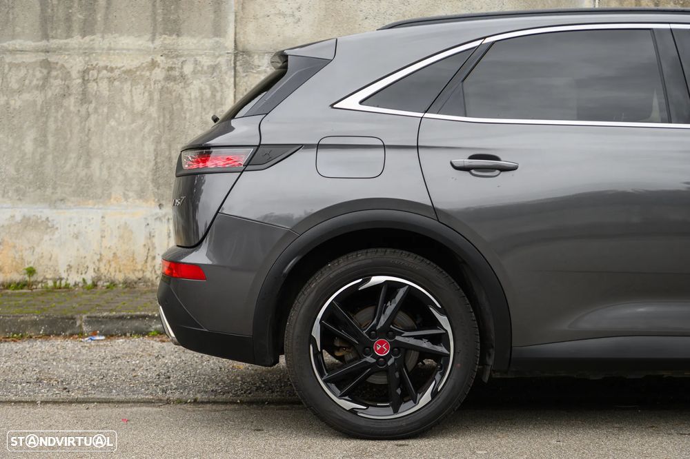 DS DS7 Crossback E-Tense Performance Line EAT8 - 9