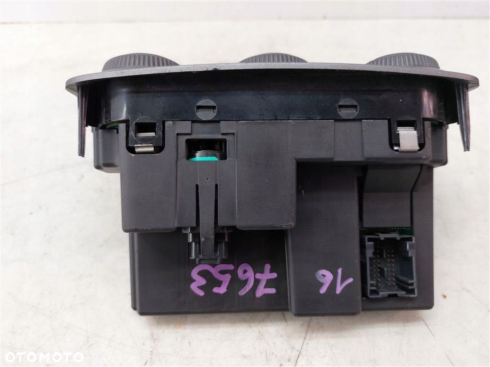Panel klimatyzacji CLIMATRONIC Alfa Romeo GT 147 03-10 01560513720 - 7