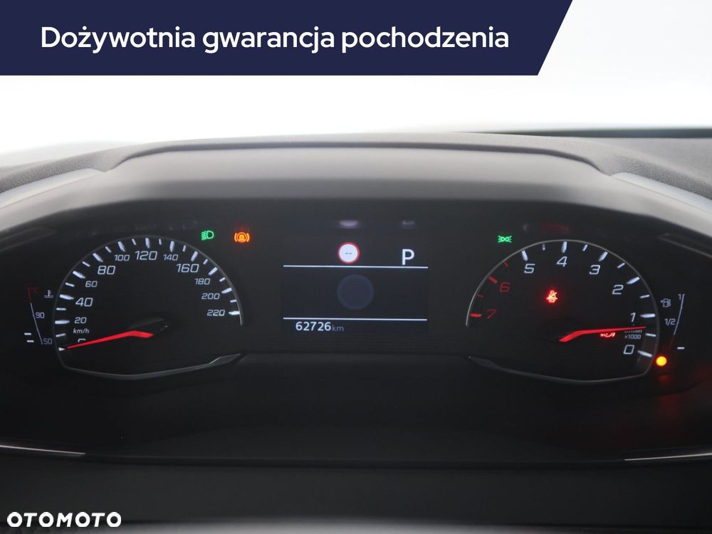Peugeot 208 - 13