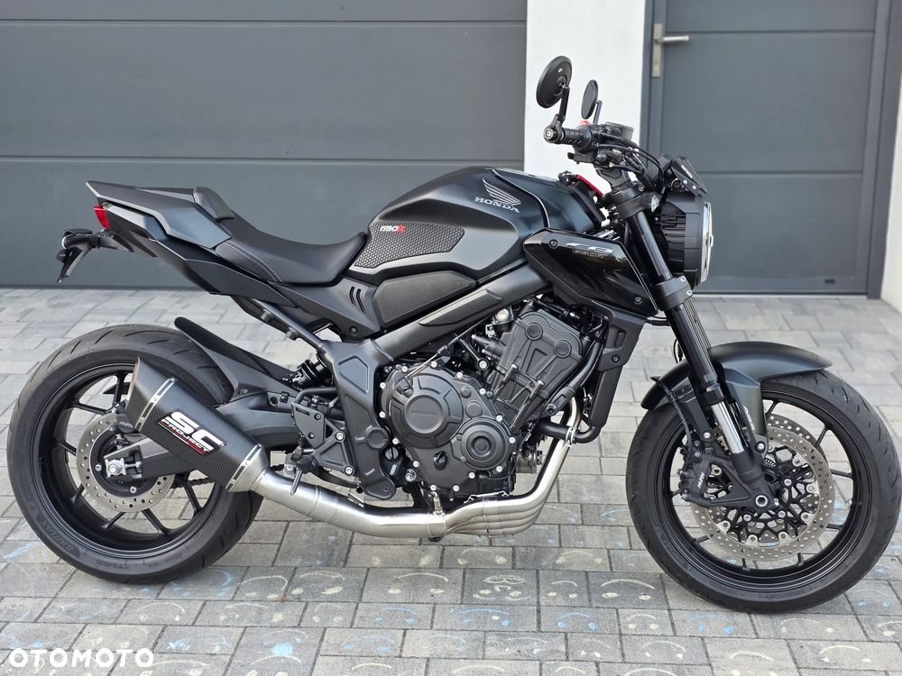 Honda CB - 2