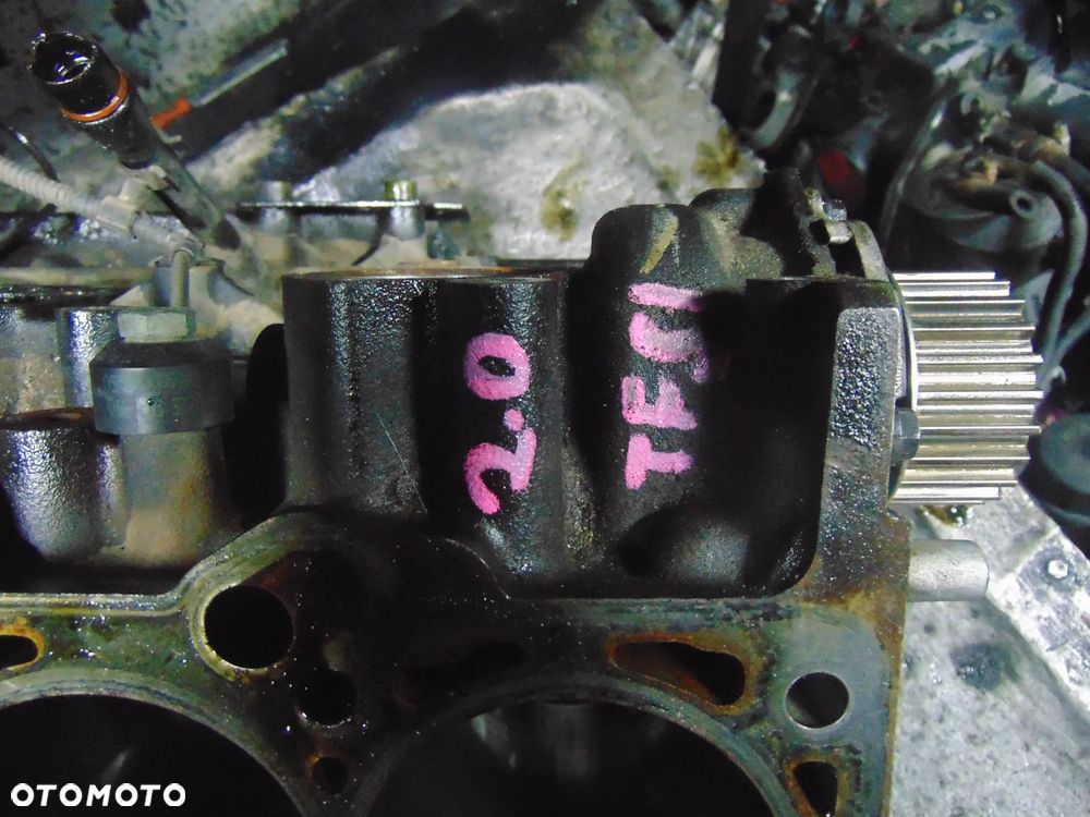 Blok silnika VW Golf 5 2,0 tfsi - 7