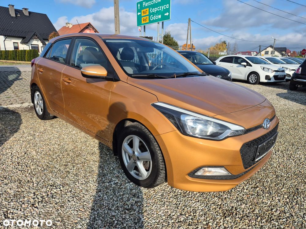 Hyundai i20 blue 1.2 Classic - 4