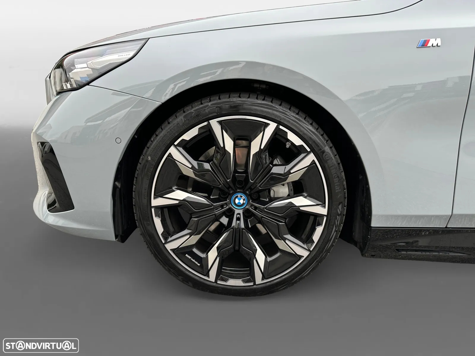 BMW i5 eDrive40 Pack Desportivo M - 16