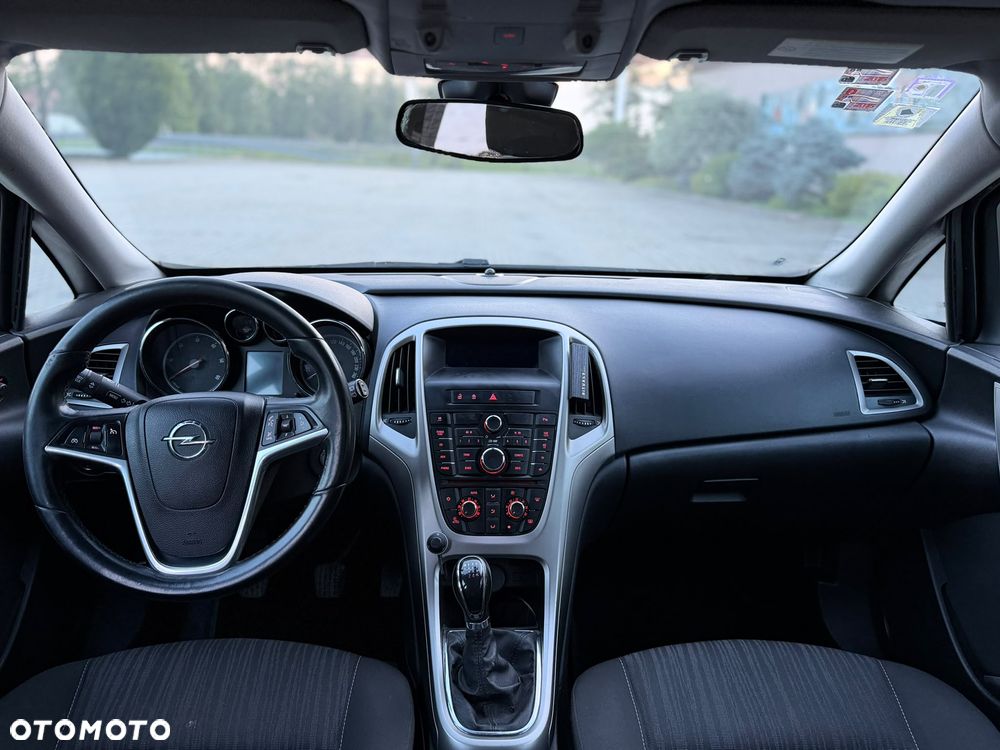 Opel Astra 1.7 CDTI - 9