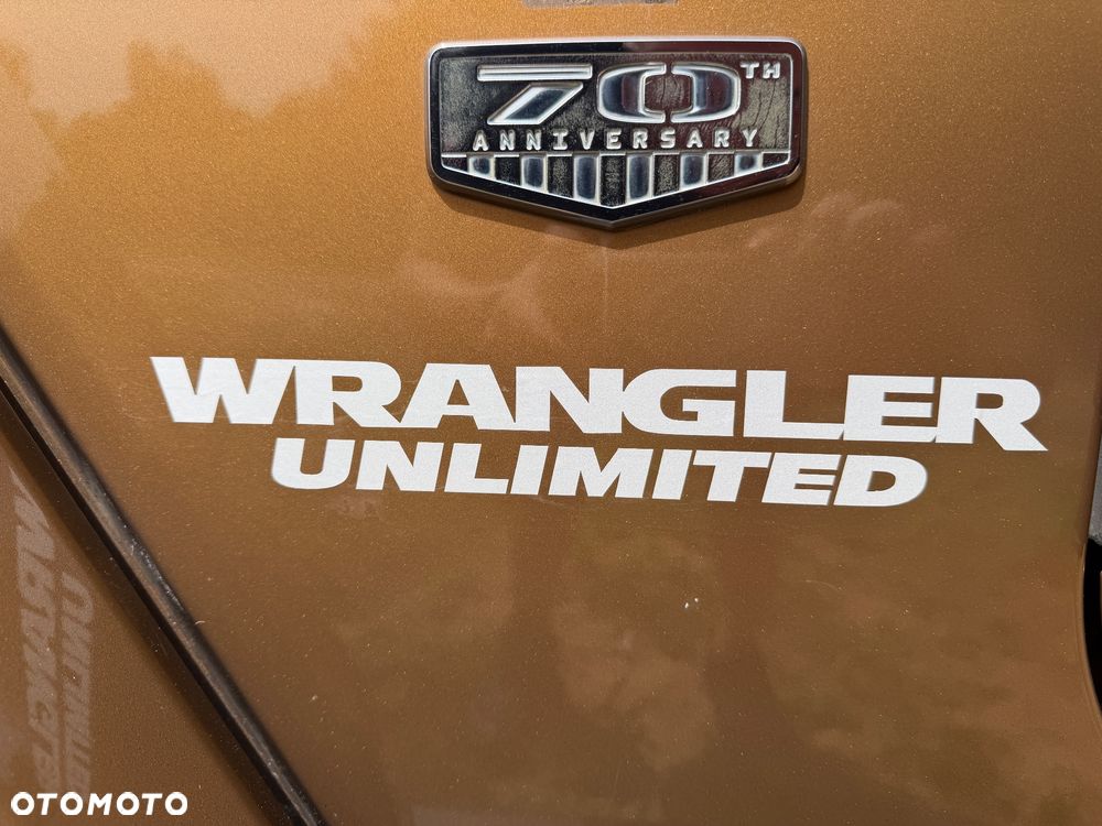 Jeep Wrangler Unlimited 3.8 Sahara - 20