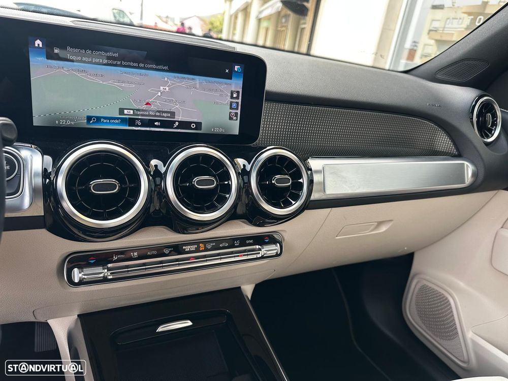 Mercedes-Benz GLB 220 d 4Matic Style - 26