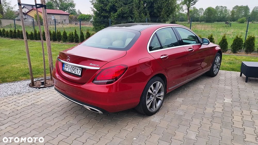 Mercedes-Benz Klasa C 300 4MATIC 9G-TRONIC - 8