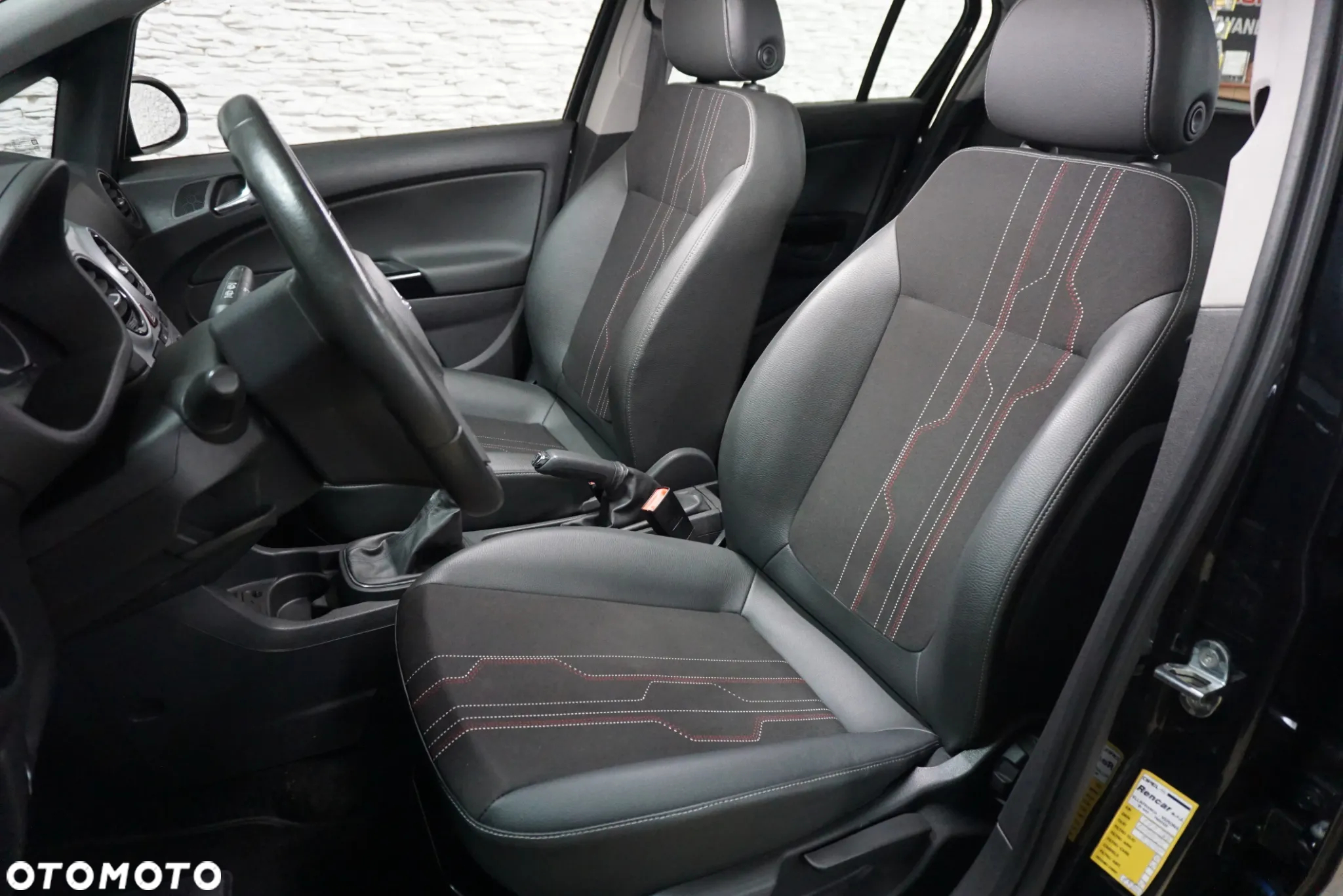 Opel Corsa 1.2 16V Cosmo S&S - 16