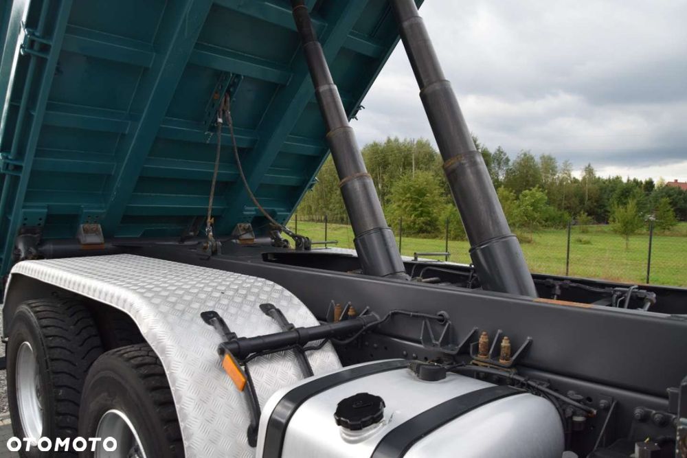 Mercedes-Benz Actros 3244 8x4 Meiller Kipper - 27