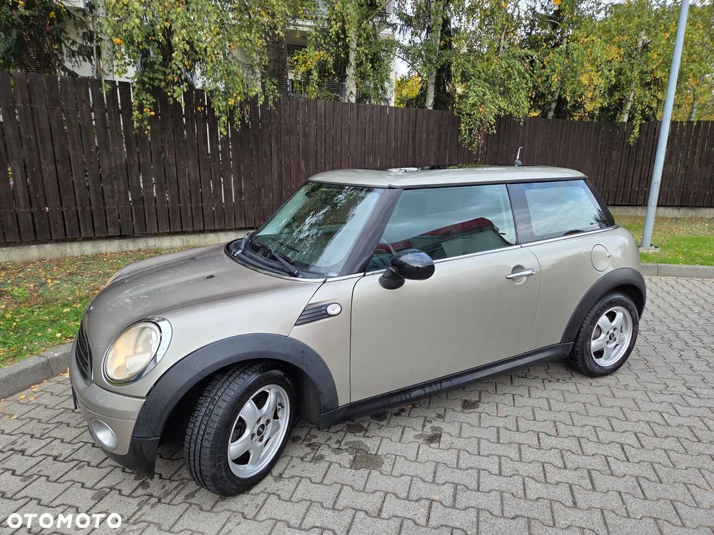 MINI ONE Standard - 9