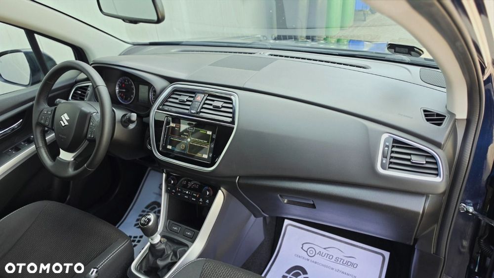 Suzuki SX4 S-Cross 1.4 T Elegance - 10
