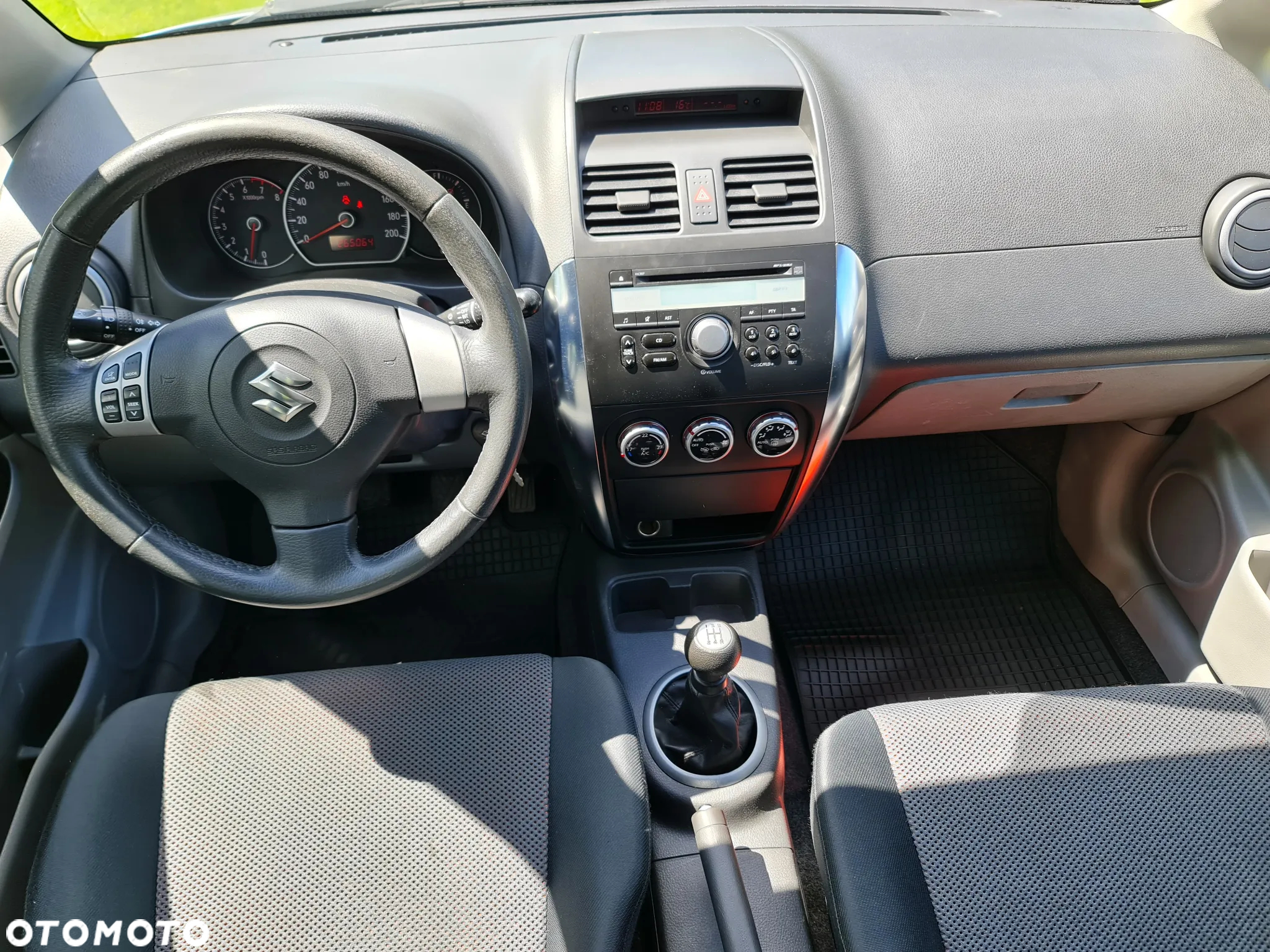 Suzuki SX4 1.5 - 15