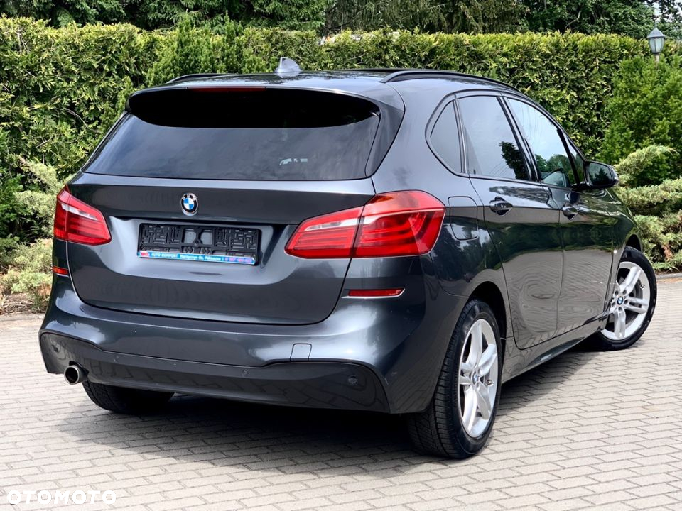 BMW Seria 2 216d M Sport - 12