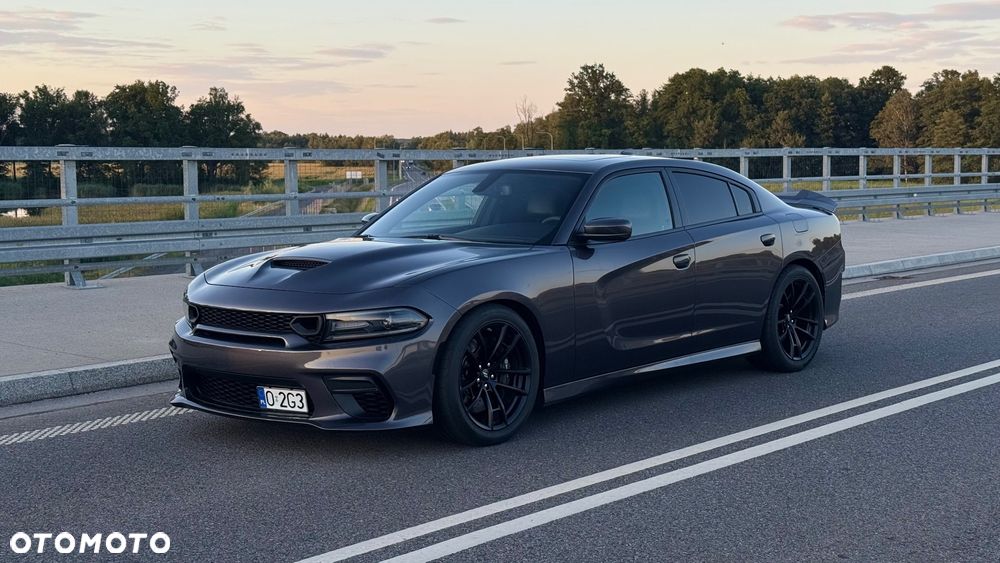 Dodge Charger 6.4 Scat Pack - 1